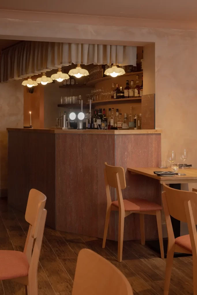 Vinette restaurant bar
